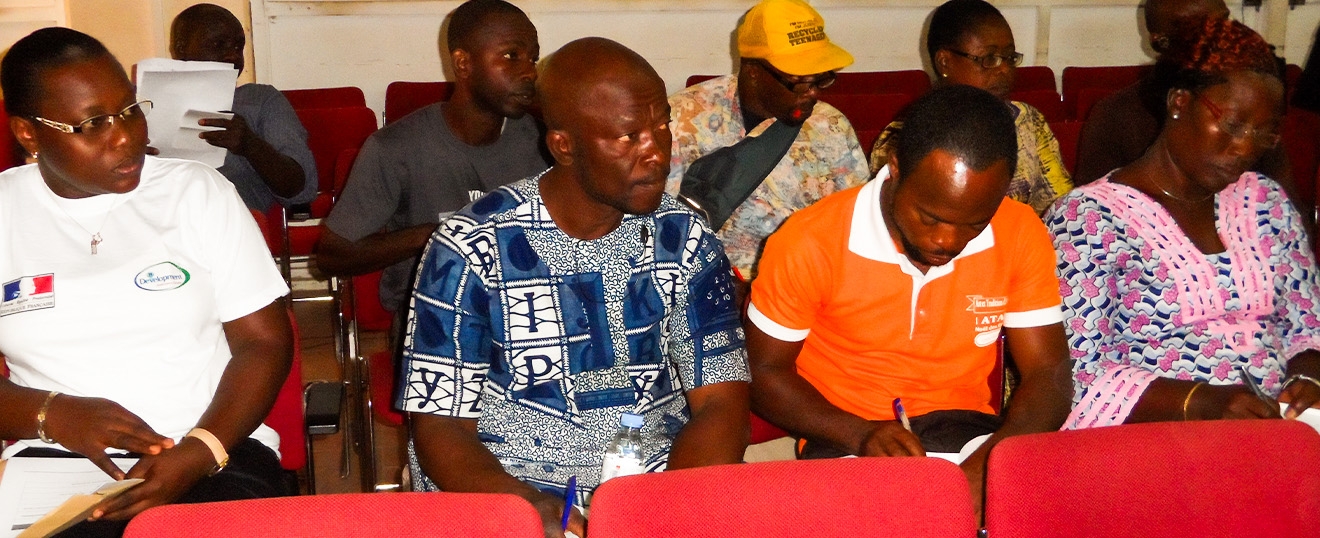 Réduction des maladies hydriques dans les quartiers à forte densité de la ville de Lomé 